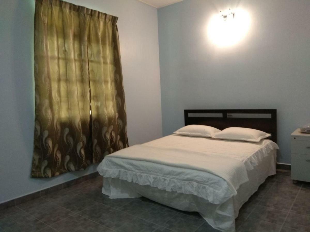 Trigona Chalet Hotel Marang Exterior foto